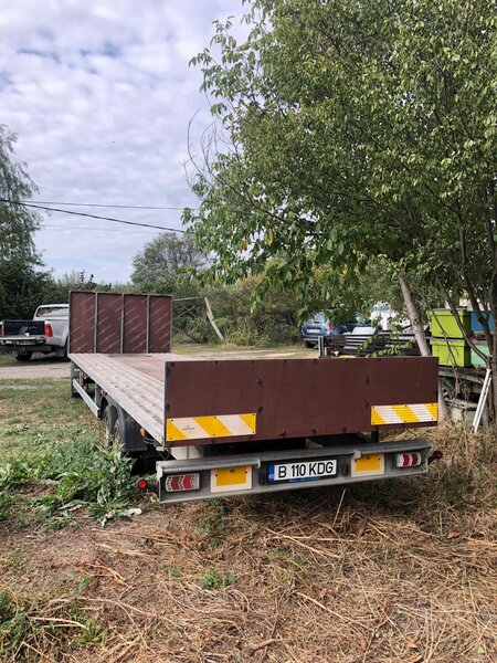 Remorca cu axa viratoare BORO